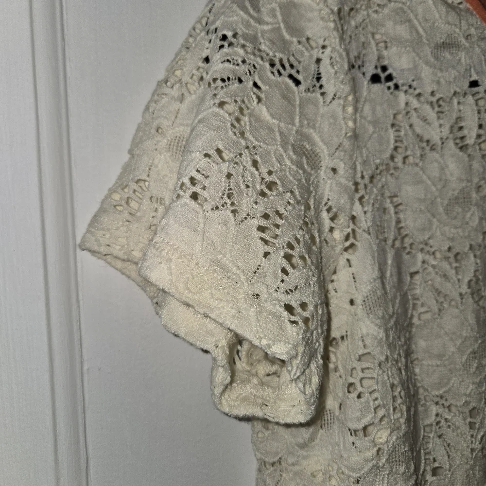 Style & Co Ivory Floral Lace Short Sleeve Top - Size S - Picture 7 of 11